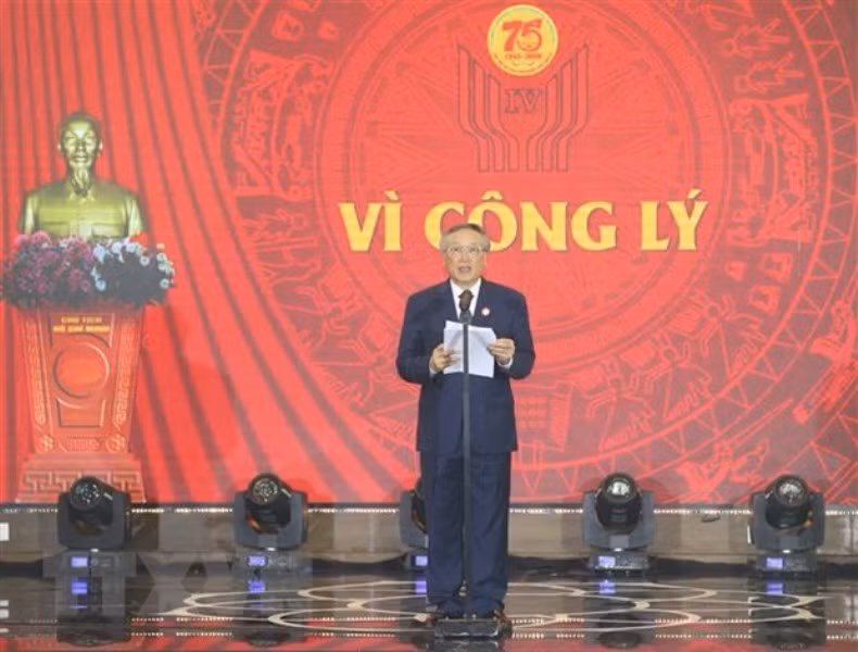 Chủ tịch Quốc hội Nguyễn Thị Kim Ngân dự Đại hội Thi đua yêu nước Tòa án nhân dân -0