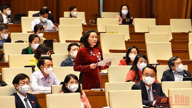 Cần có chính sách tận dụng lực lượng lao động để góp phần phục hồi kinh tế -0