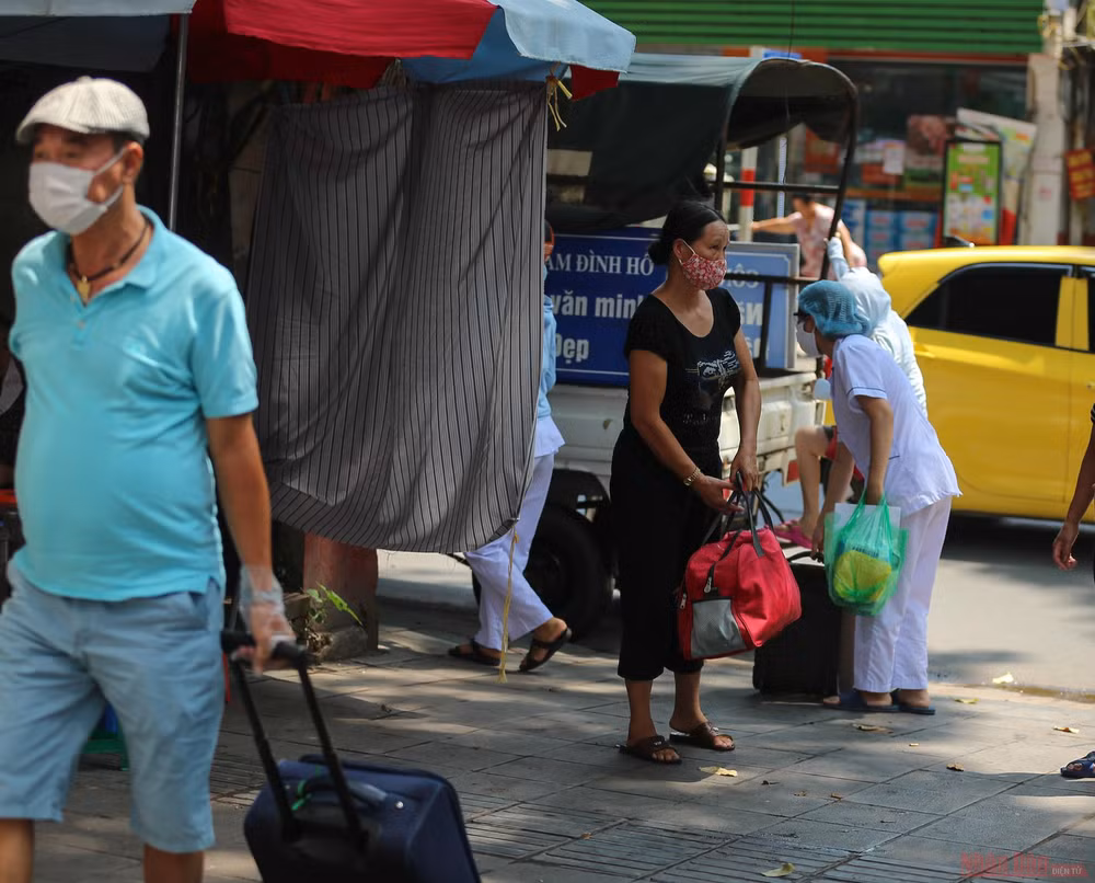4_Ha_Noi_test_Covid_19_Da_Nang-1596112845355.jpg