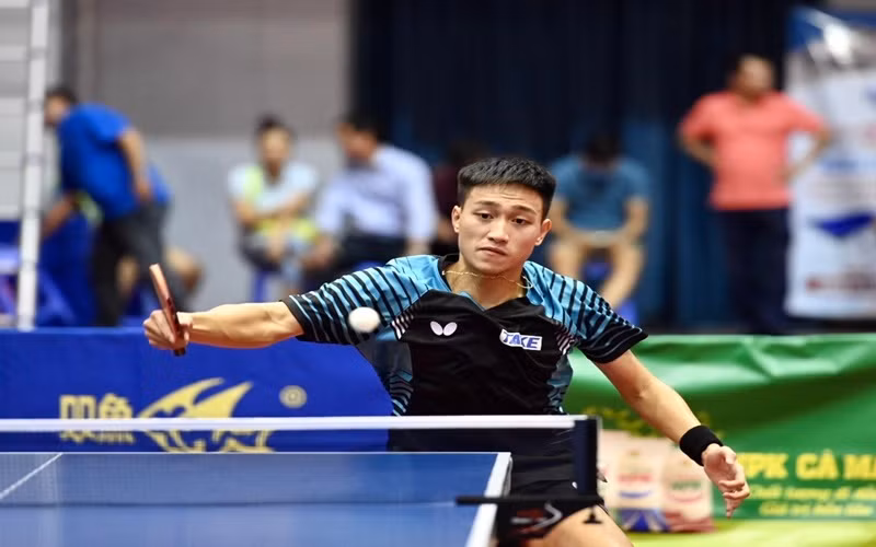 Trận chung kết đơn nữ và đơn nam hấp dẫn, kịch tính -1