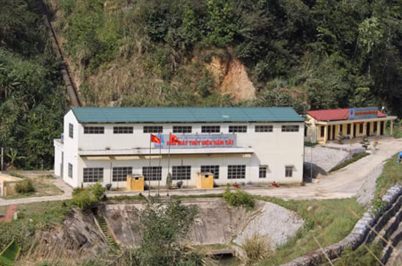 Nhà máy thủy điện Nặm Cắt (Bạch Thông) có công suất 3,2MW, là một trong số ít các dự án được xây dựng trong những năm trước. 