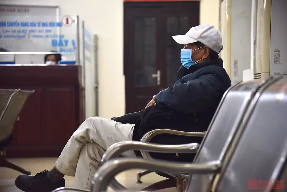 Chuyến tàu ngày cuối năm -0