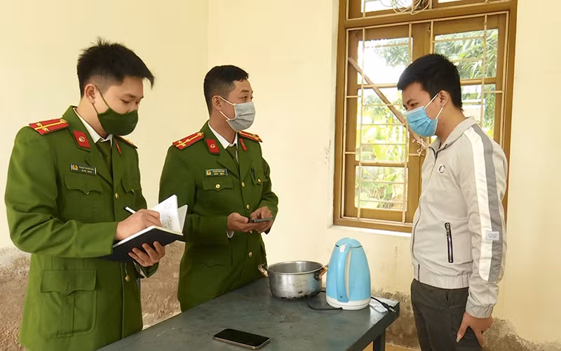 Đối tượng Lê Hữu Ước tại cơ quan công an.