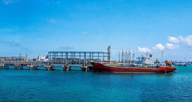 NMLD Dung Quất đang vận hành 100% công suất, bảo đảm cung ứng xăng dầu cho phục hồi chuỗi sản xuất trong tình hình mới. BSR duy trì sản xuất kinh doanh ổn định trong đại dịch Covid-19 -0