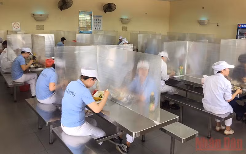 Đà Nẵng kịp thời hỗ trợ người lao động theo Nghị quyết 116 -0