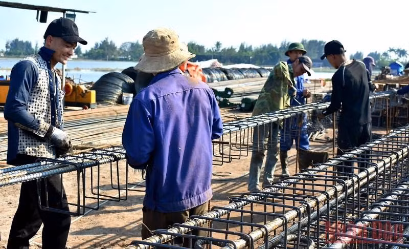 Ba tháng đầu năm nay, tiến độ giải ngân vốn đầu tư công tại Thái Bình đã đạt hơn 30% kế hoạch vốn. (Ảnh: Mai Tú)