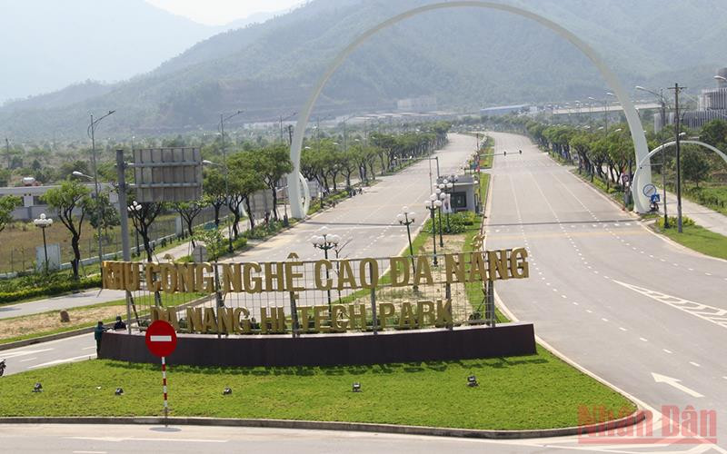 Một số dự án kêu gọi đầu tư trên địa bàn thành phố. Đà Nẵng đặt nhiều kỳ vọng thu hút đầu tư, phục hồi nền kinh tế -0