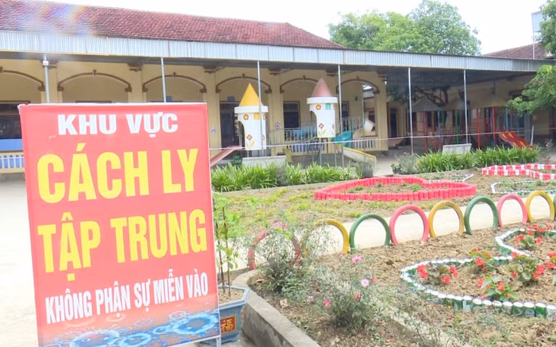 Thí điểm lập trạm xá dã chiến tại Trường mầm non Nghĩa Đồng để thu dung, điều trị bệnh nhân F0 không có triệu chứng hay triệu chứng nhẹ.