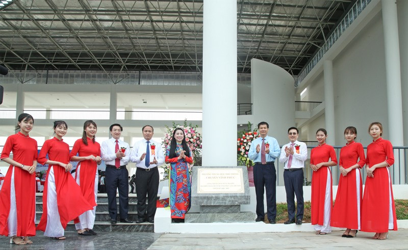 Khánh thành Trường THPT chuyên Vĩnh Phúc.