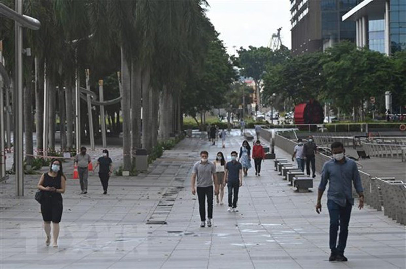 Nhiều quốc gia đã dỡ bỏ các biện pháp chống dịch, trở lại cuộc sống bình thường (Nguồn: TTXVN) Thế giới đã sẵn sàng mở cửa trở lại sau đại dịch Covid-19? -0