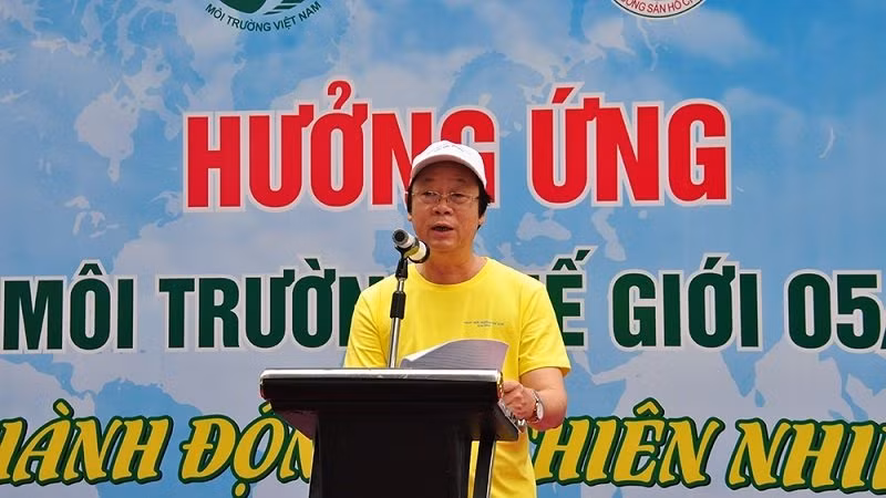 Thứ trưởng Võ Tuấn Nhân phát biểu chào mừng tại Lễ Mít tinh hưởng ứng​ Ngày Môi trường Thế giới 5-6.