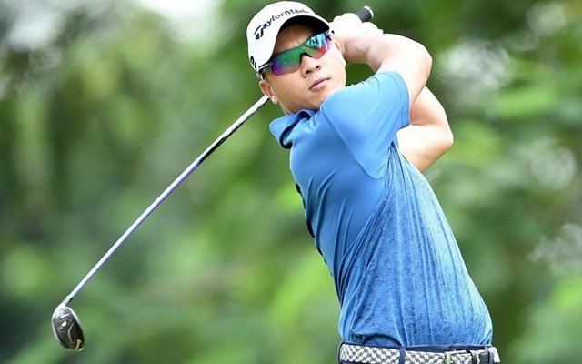 VĐV Trần Lê Duy Nhất giành giải VĐV Nam chuyên nghiệp của năm. (Ảnh: Golfviet.net)