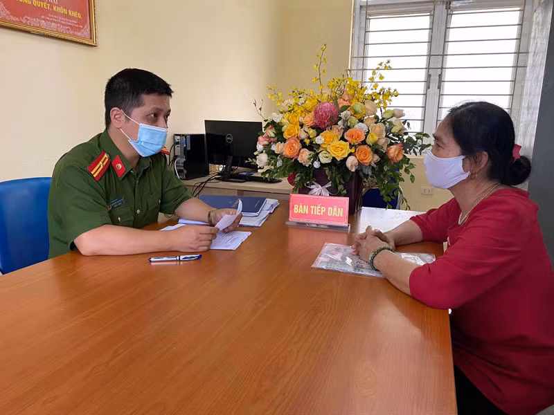 Ngày đầu triển khai thi hành Luật Cư trú -0