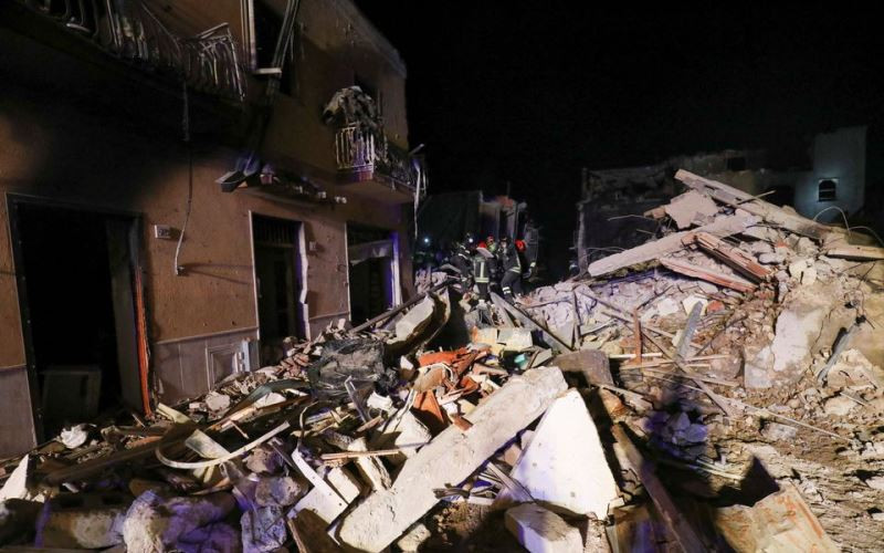 Hiện trường vụ sập nhà khiến ít nhất 3 người thiệt mạng. (Ảnh: Reuters) Sập nhà do nổ khí đốt ở Italia, ít nhất 3 người thiệt mạng -0