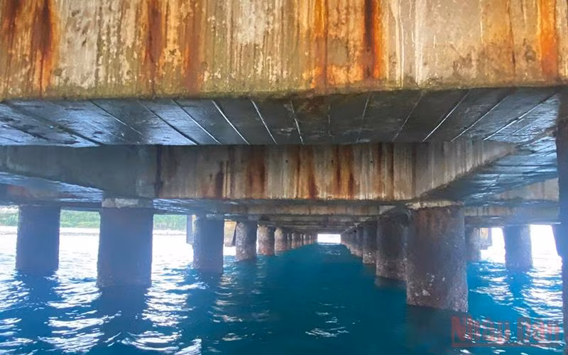 Quảng Ngãi: Nhiều “bất thường” tại cảng Bến Đình huyện đảo Lý Sơn -0