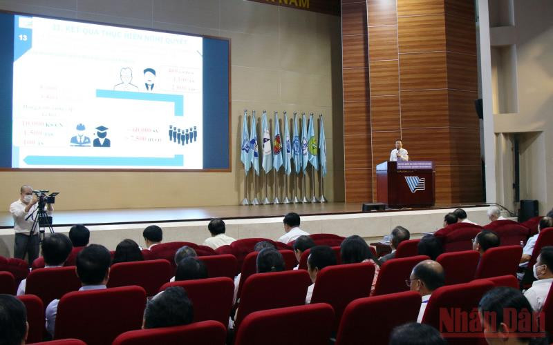 Quang cảnh hội thảo. Phát triển khoa học-công nghệ phục vụ sự nghiệp công nghiệp hóa, hiện đại hóa đất nước -0