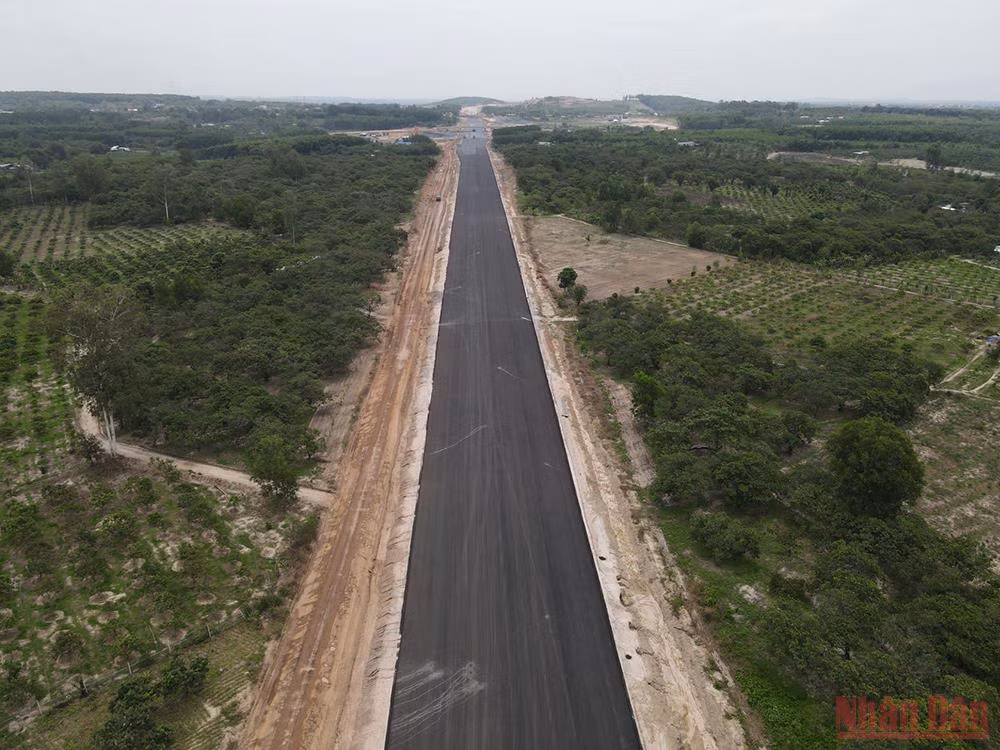 Bảo đảm hoàn thành cao tốc Phan Thiết-Dầu Giây trong năm 2022 -0