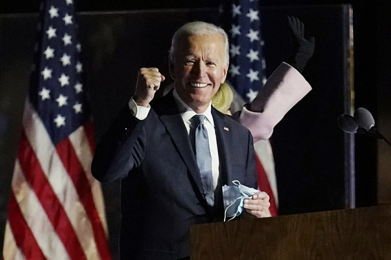 Ông Biden phát biểu ý kiến trước người ủng hộ ông tại bang quê nhà Delaware, ngày 4-11. (Ảnh: AP) Ứng viên Joe Biden thắng 238 phiếu đại cử tri, ứng viên Donald Trump giành 213 phiếu -0