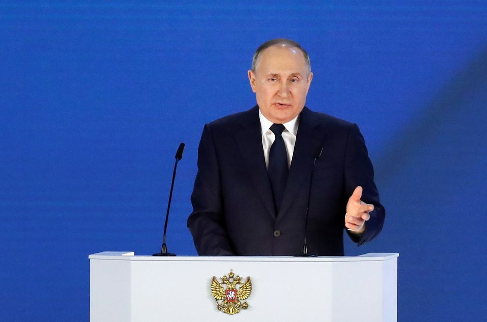 Tổng thống Nga Vladimir Putin phát biểu trong cuộc họp thường niên trước Quốc hội Liên bang ở Moscow, Nga ngày 21-4. Ảnh: Reuters. Trước thềm hội nghị thượng đỉnh khí hậu tại Mỹ: Thế giới nín thở chờ đợi -0