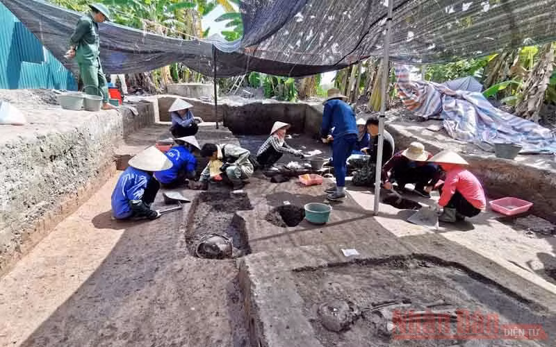 Xuất lộ nhiều chứng tích văn hóa thú vị tại Di chỉ Vườn Chuối -0