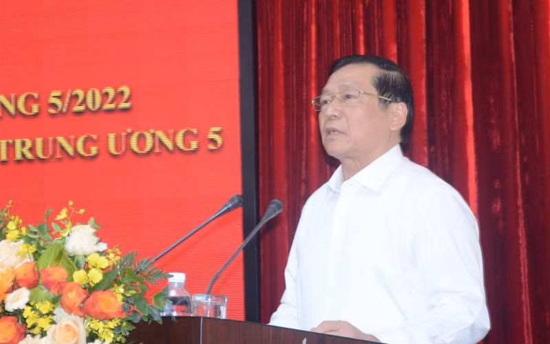 Hội nghị báo cáo viên Trung ương tháng 5, thông báo nhanh kết quả Hội nghị Trung ương khóa XIII -0