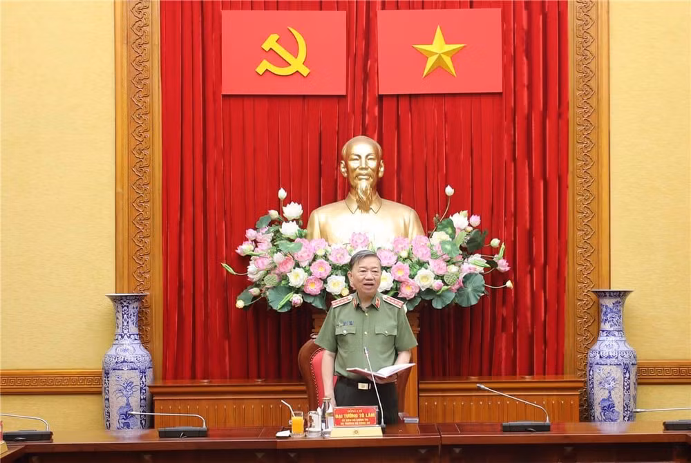 Bộ trưởng Tô Lâm phát biểu chỉ đạo tại phiên họp. (Ảnh: mps.gov.vn)