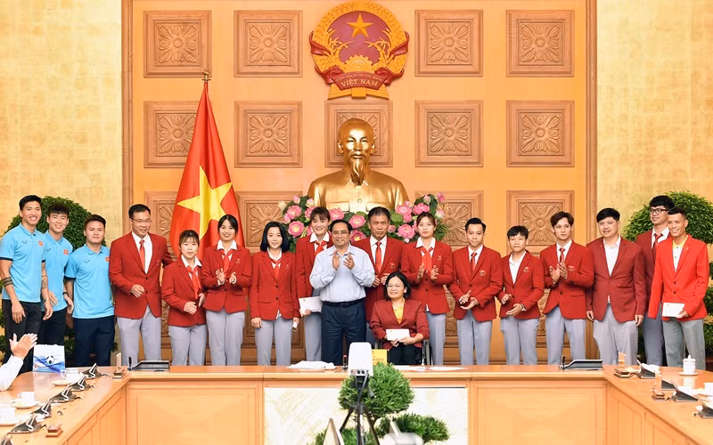 Nỗ lực rèn luyện, phấn đấu để thể thao Việt Nam đạt thành tích tốt hơn nữa, vươn lên tầm cao mới