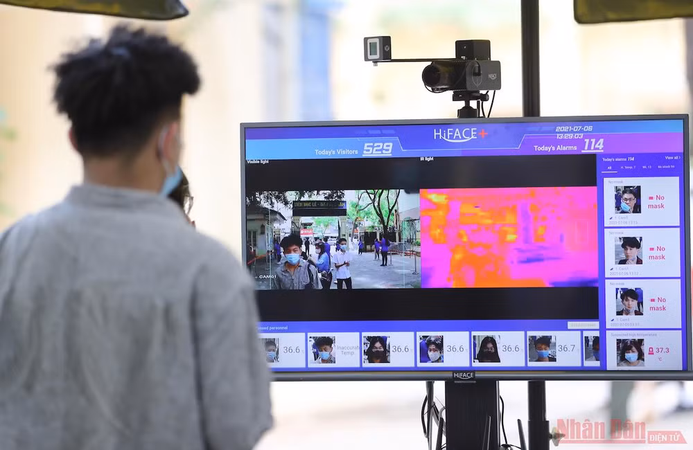 Thí sinh sẵn sàng bước vào ngày thi chính thức -0