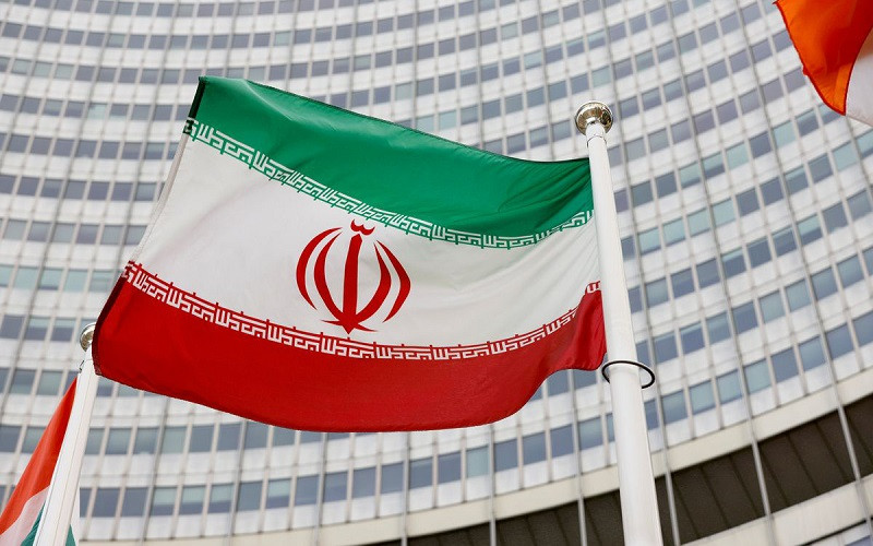 Quốc kỳ Iran tại trụ sở Cơ quan Năng lượng nguyên tử quốc tế (IAEA) ở Vienna, Áo. (Ảnh: Reuters)
