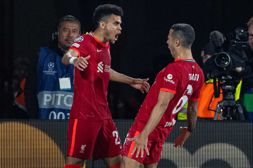 Fabinho giúp Liverpool ngược dòng thành công ở trận lượt về. (Ảnh: Getty)