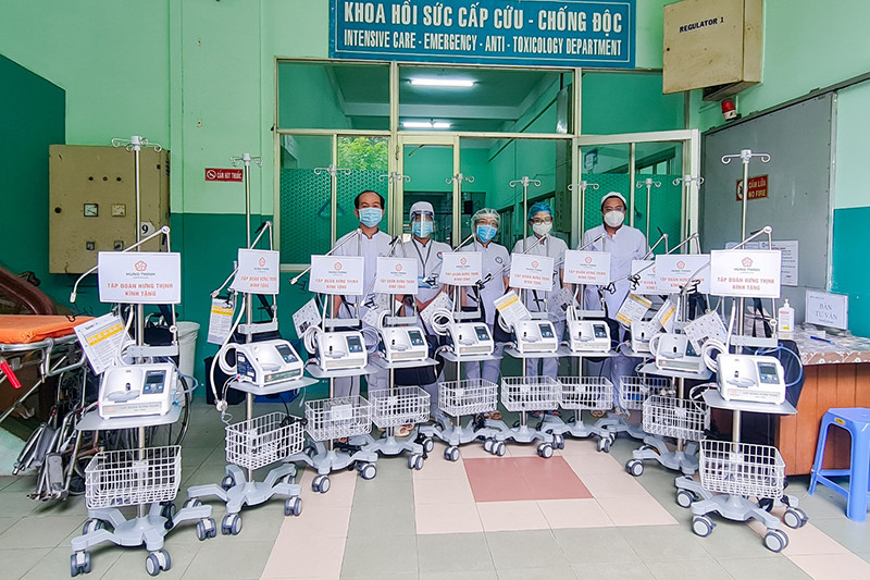 Các máy thở oxy dòng cao không xâm lấn giúp hỗ trợ hiệu quả trong công tác điều trị Covid-19. Tập đoàn Hưng Thịnh hỗ trợ 35 tỷ đồng cho TP Hồ Chí Minh phòng, chống dịch Covid-19 -0