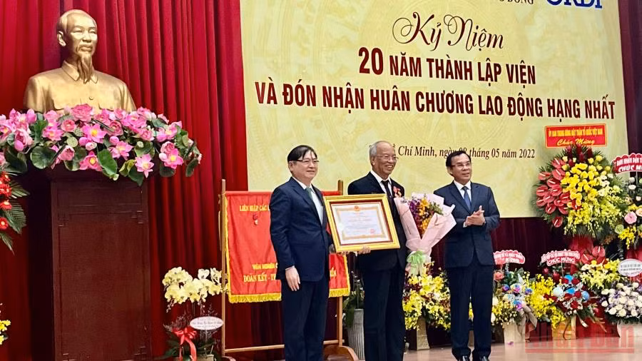 Viện nghiên cứu phát triển Phương Đông đón nhận phần thưởng cao quý -0