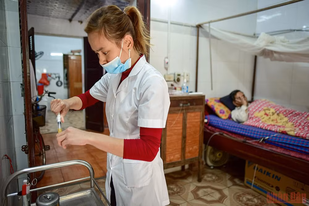 “Mối lương duyên” trong trung tâm điều dưỡng thương bệnh binh -0