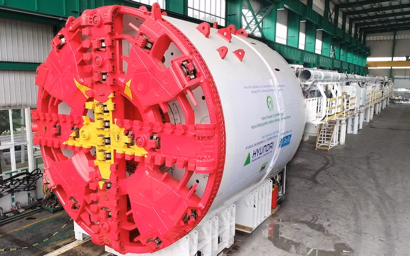 Máy đào hầm tuyến đường sắt đô thị số 3, đoạn Nhổn – Ga Hà Nội đã về Việt Nam. (Ảnh: MRB)