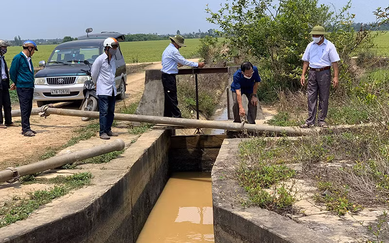 Khô hạn ở Đắk Lắk ngày càng khốc liệt ảnh 7