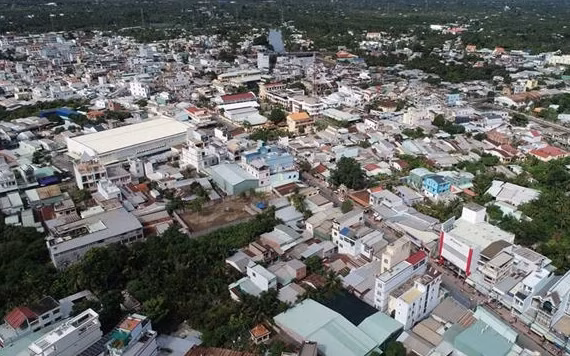 TX Cai Lậy đạt đô thị loại III.