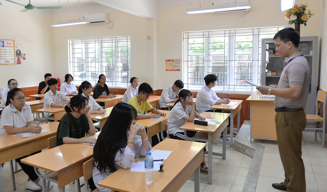 Tại Kỳ thi vào lớp 10 THPT Hà Nội (Ảnh: THUỶ NGUYÊN)