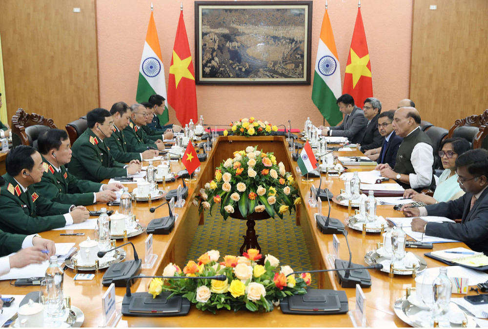 Bộ trưởng Quốc phòng Phan Văn Giang và Ngài Rajnath Singh, Bộ trưởng Quốc phòng Ấn Độ tiến hành hội đàm. Thúc đẩy hợp tác quốc phòng giữa Việt Nam và Ấn Độ -0