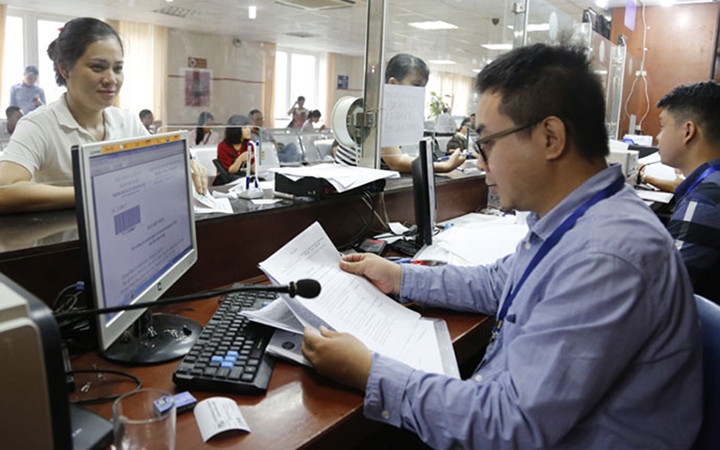Nhờ làm tốt công tác cải cách hành chính nên nhiều cơ quan của Hà Nội đã tinh giản được biên chế.