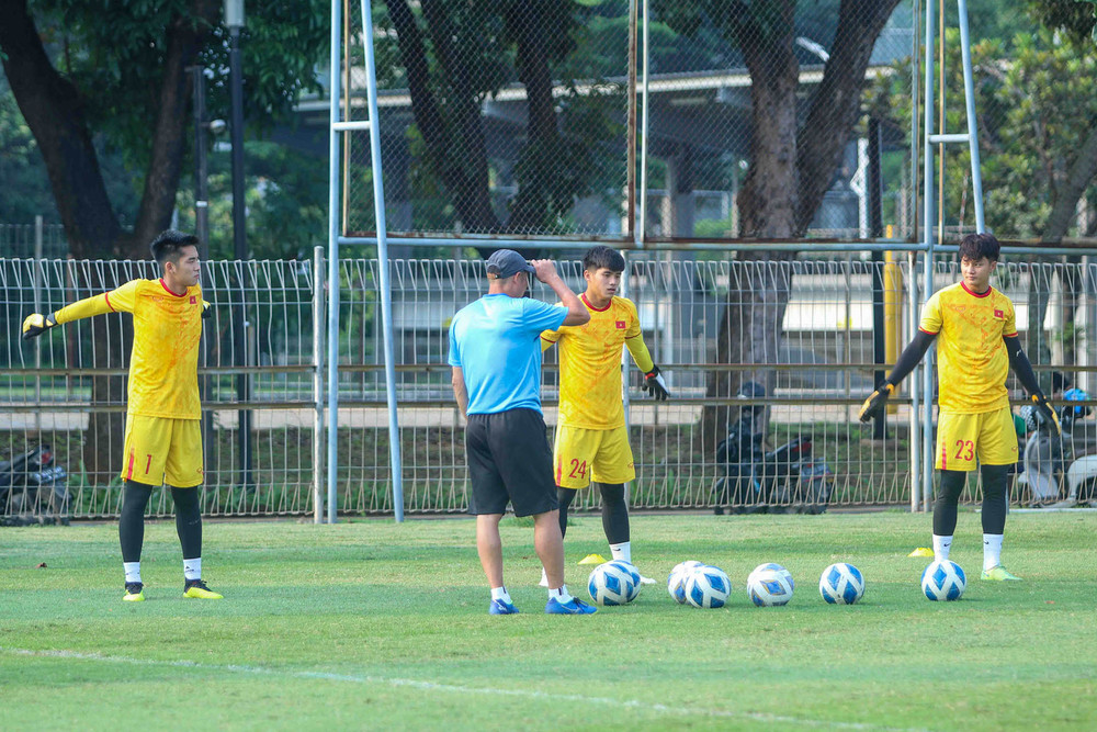 U19 Việt Nam đón tin vui về lực lượng trước trận gặp Myanmar -2