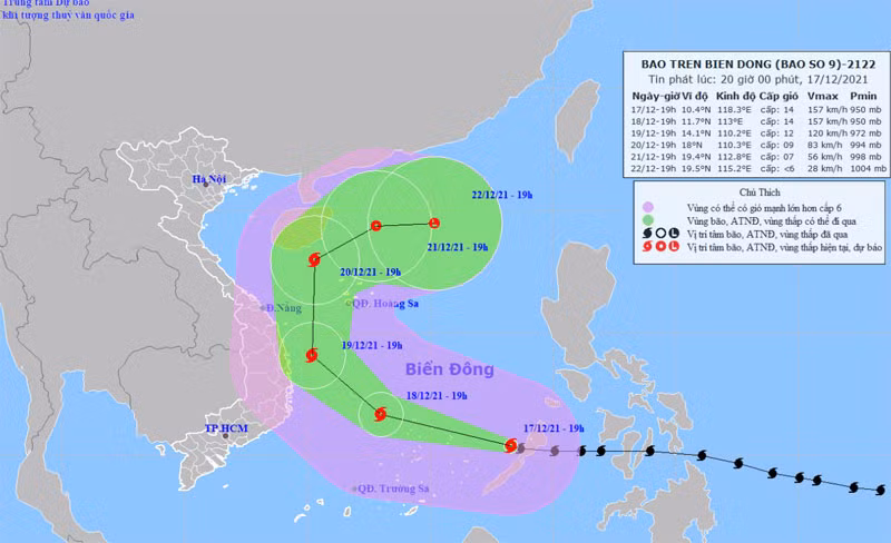 Vị trí và hướng di chuyển của bão số 9 lúc 20 giờ ngày 17/12. (Nguồn: nchmf.gov.vn)