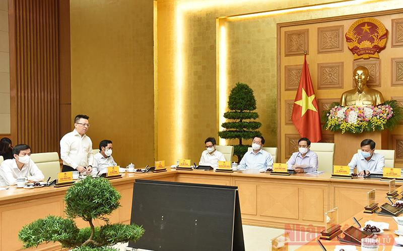 Đồng chí Lê Quốc Minh, Ủy viên Trung ương Đảng, Tổng Biên tập Báo Nhân Dân phát biểu ý kiến tại buổi gặp mặt. Báo chí Cách mạng Việt Nam đã góp phần quan trọng để đất nước có được cơ đồ, tiềm lực, vị thế và uy tín như ngày nay -0