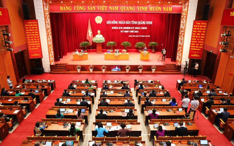 Quang cảnh kỳ họp HĐND tỉnh Quảng Ninh khóa XIV, nhiệm kỳ 2021-2026 Quảng Ninh: Tiếp tục đổi mới mô hình tăng trưởng gắn với tái cơ cấu kinh tế -0
