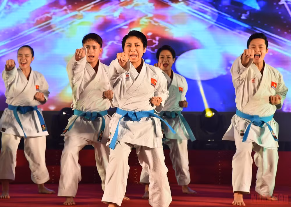 Đoàn thể thao Việt Nam xuất quân tham dự SEA Games 31 -0