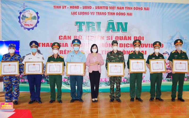 Đồng Nai tri ân lực lượng quân đội tham gia chống dịch Covid-19 -0