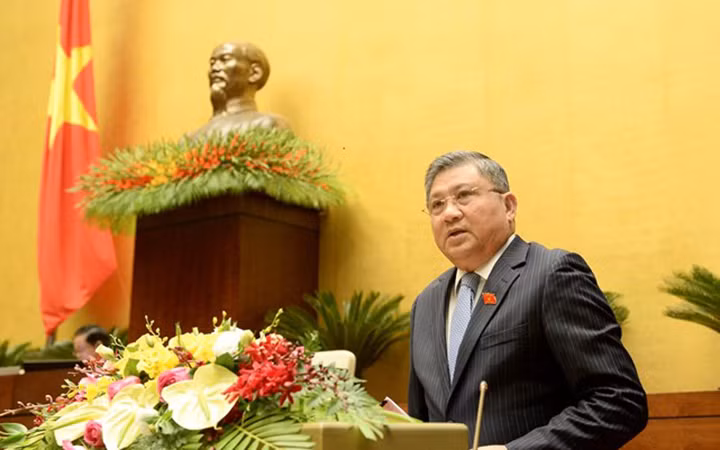 Ủy viên Ủy ban Thường vụ Quốc hội, Chủ nhiệm Ủy ban Đối ngoại Nguyễn Văn Giàu.