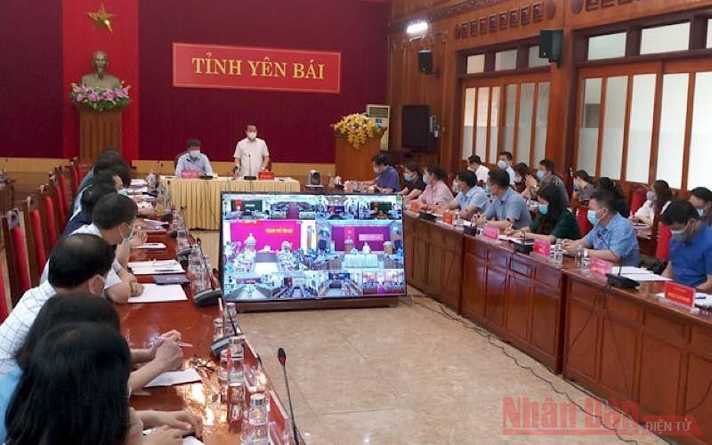 Đình chỉ công tác Giám đốc Trung tâm Y tế TP Yên Bái vì lơ là chống dịch ảnh 1 Yên Bái kích hoạt chín chốt kiểm dịch y tế -0