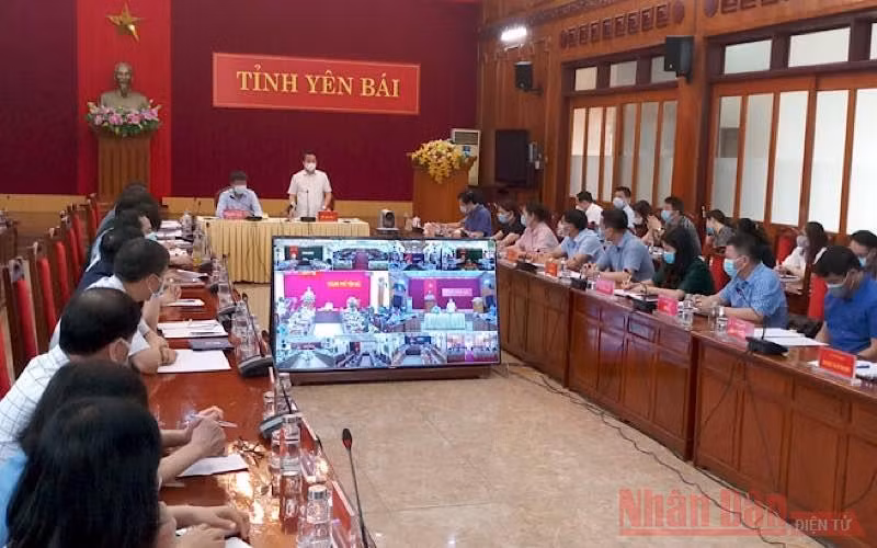 Yên Bái kích hoạt chín chốt kiểm dịch y tế -0