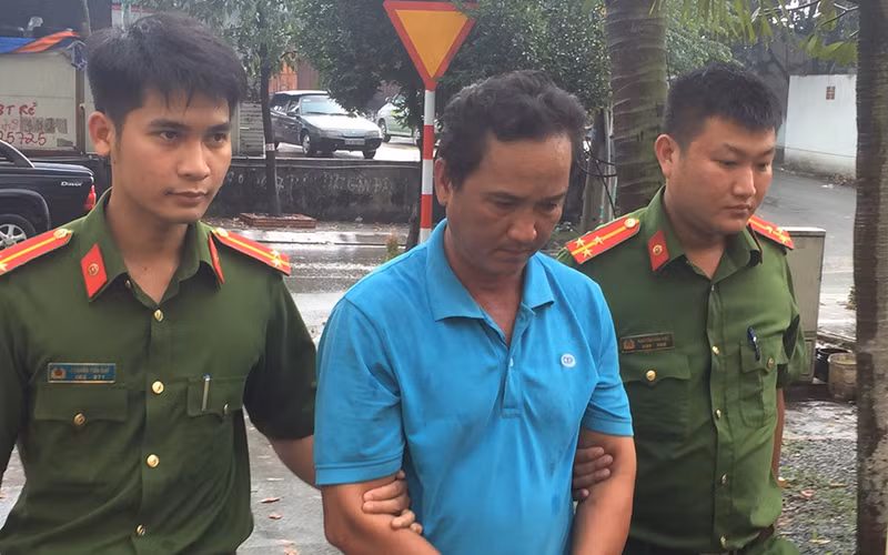 Đối tượng Chế Văn Bò tại cơ quan điều tra.