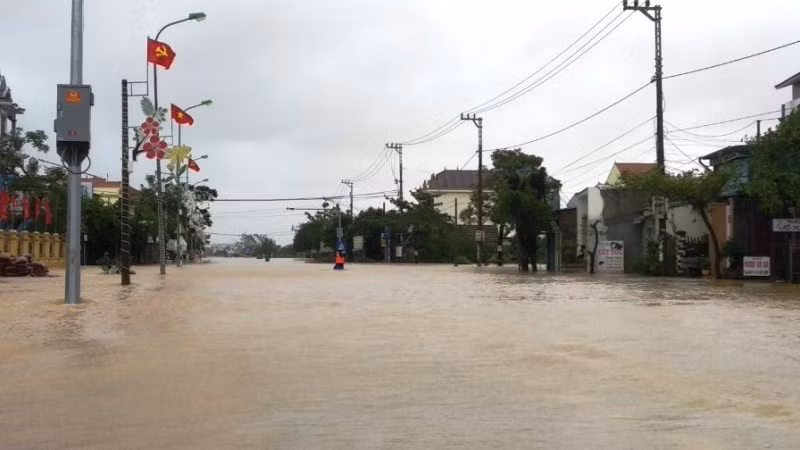 Sạt lở núi san phẳng một trạm bảo vệ rừng Trường Sơn tại Quảng Bình -0